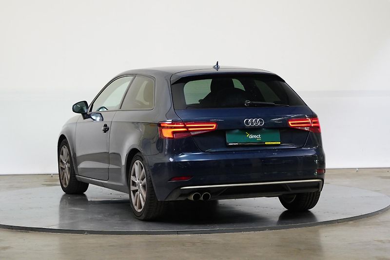 Audi A3 - fotka 4 z 6