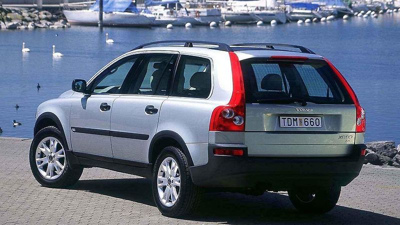 Volvo XC90.