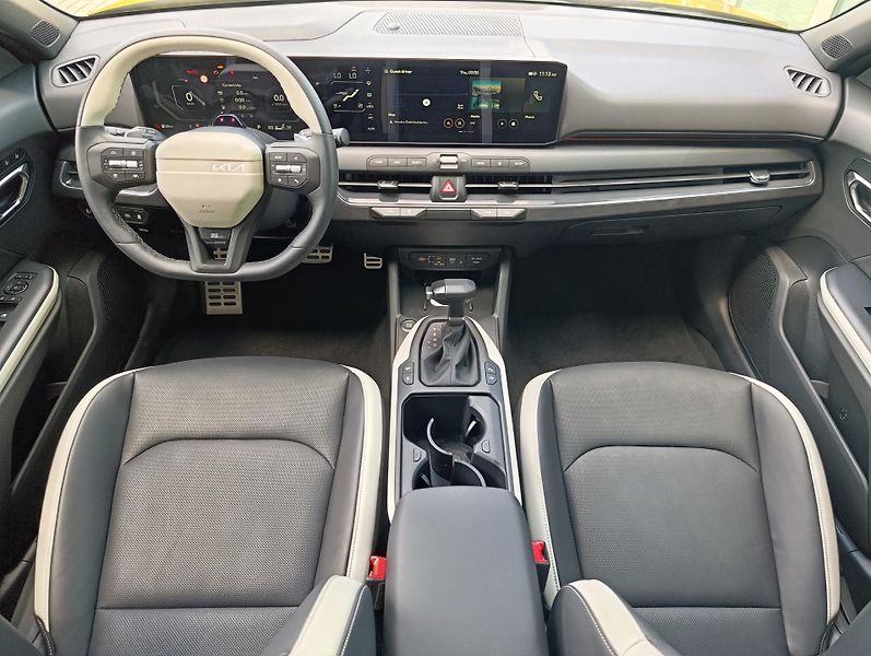 Kia K4 (2026) CL4 1,6 T-GDi 7DCT GT-LINE+S - fotka 5 z 6