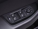 Volkswagen Passat 2,0 TDI 110kW DSG 1.Maj. DPH - náhled 16