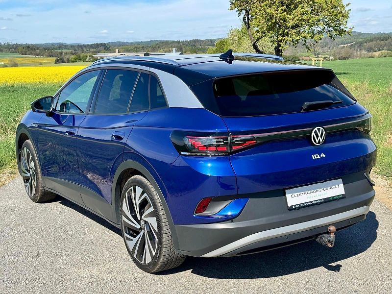 Volkswagen ID.4 (2020) 82kWh, SoH 86% 1ST MAX, MASÁŽE - fotka 4 z 27