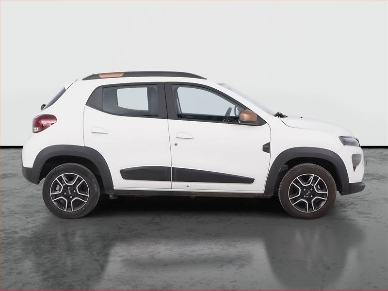 Dacia Spring (2023) Electric 65 (27 kWh), SoH 93% - fotka 6 z 16