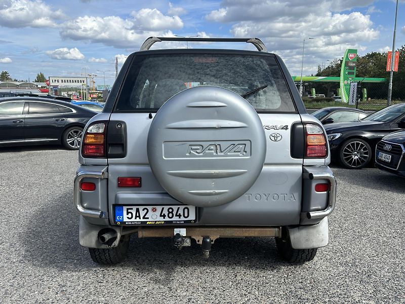 Toyota RAV4 (1998) Toyota RAV4 1998 - fotka 7 z 16