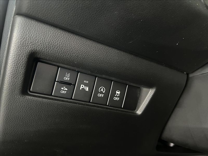 Suzuki Swift 1,2   HYBRID,AUTOMAT,1.MAJ,ČR - fotka 9 z 26