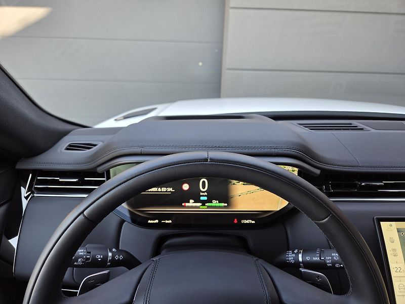 Land Rover Range Rover Sport P460e D-SE HUD PANO R22 TZ - fotka 17 z 71