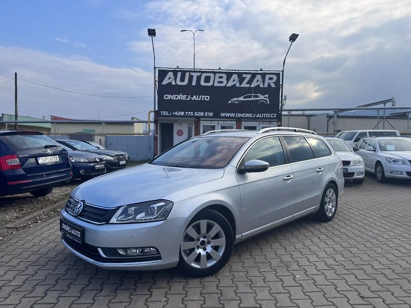Volkswagen Passat (2012) 1,6 TDI 77 KW KOLA STK - fotka 1 z 46