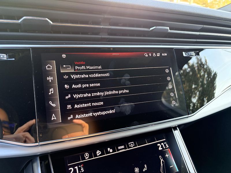 Audi Q7 QUATTRO S-LINE MATRIX NEZ. TOP - fotka 45 z 64