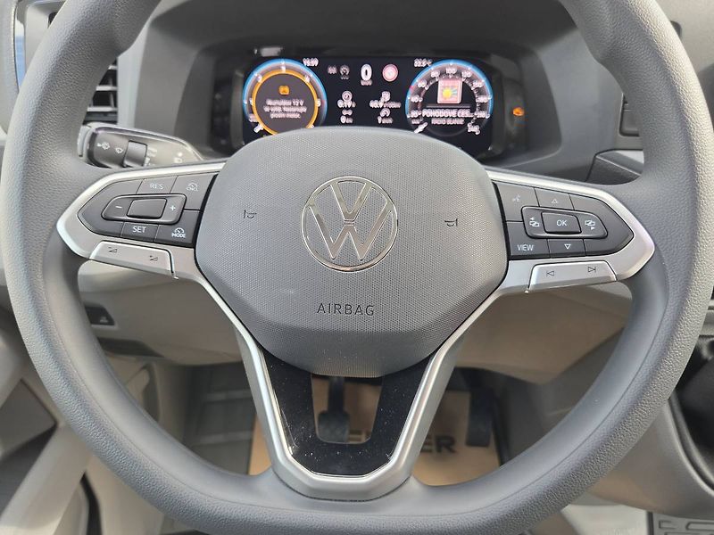 Volkswagen Crafter 35 L4 2.0 TDi 130 kW valník 7m - fotka 13 z 31