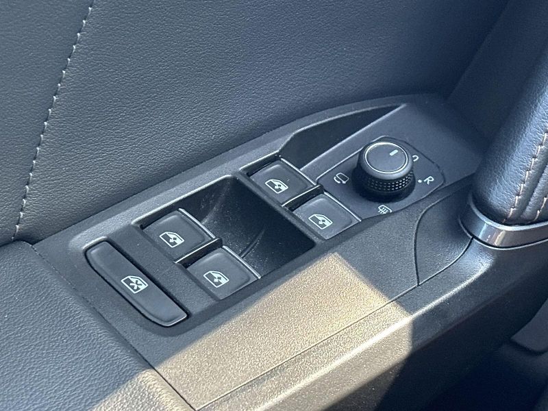 Cupra Formentor (2023) 1.5 TSI DSG - fotka 18 z 31