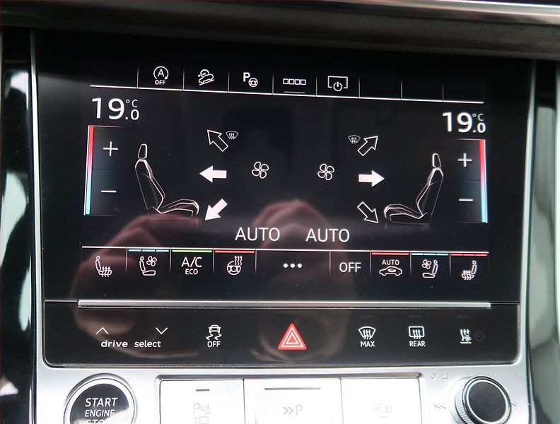 Audi Q8 (2021) 50 TDI - fotka 21 z 24