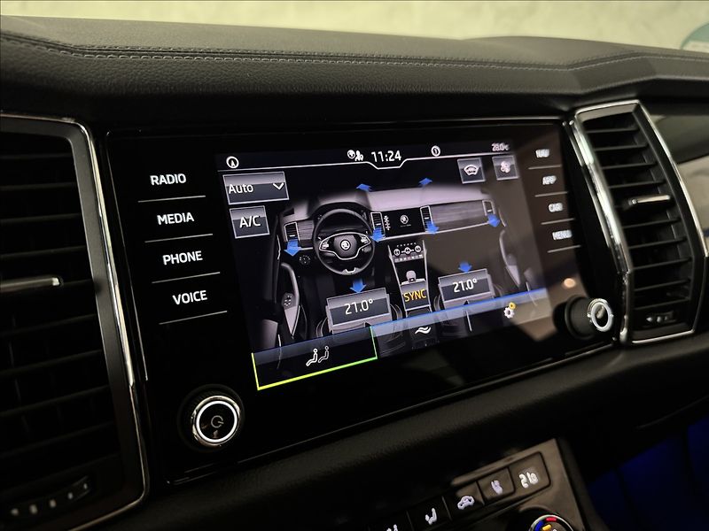 Škoda Kodiaq 2,0 TDi  DSG L&K LED Virtual A - fotka 38 z 45