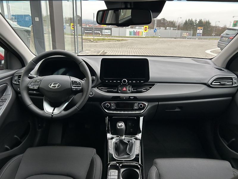 Hyundai i30 WG 1,0 TGDI STYLE SAFETY - fotka 10 z 32