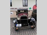 Na oblíbenou vyjížďku veteránů Po pašeráckých stezkách vyrazili řidiči se svými skvosty navzdory nepřízni počasí.