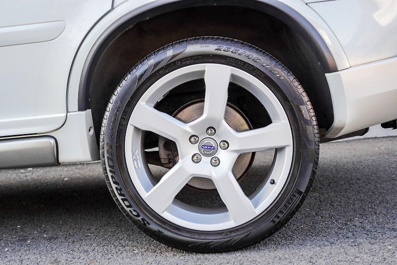 Volvo XC90 D5 AWD POLESTAR - fotka 23 z 30