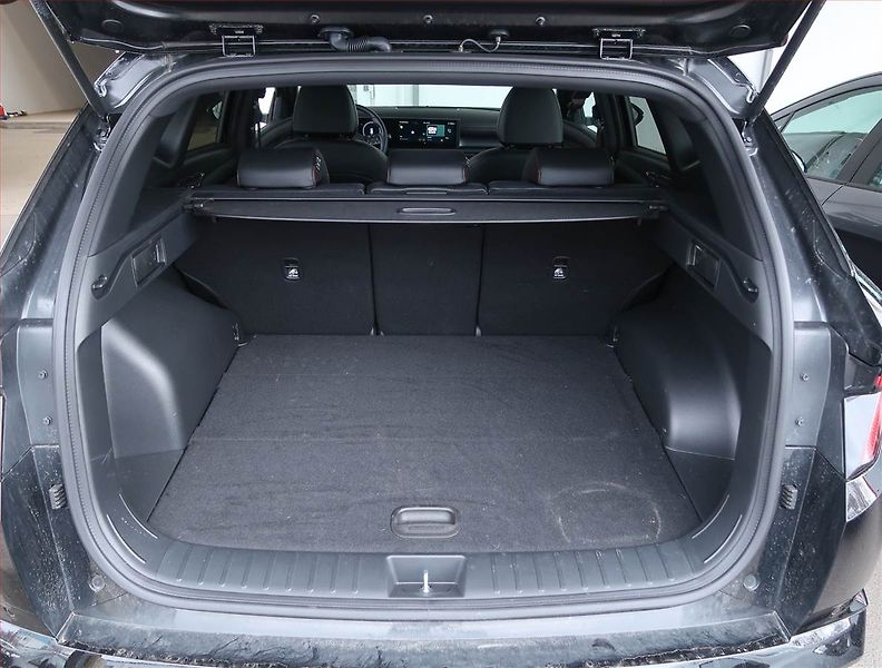 Hyundai Tucson (2025) 1.6 T-GDI, N- Line, Navigace - fotka 14 z 16