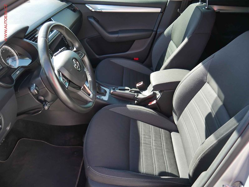 Škoda Octavia (2018) 1.6 TDi, Ambition, DSG, navi - fotka 9 z 24