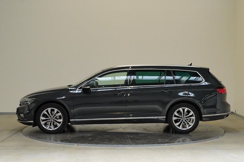 Volkswagen Passat - fotka 3 z 28