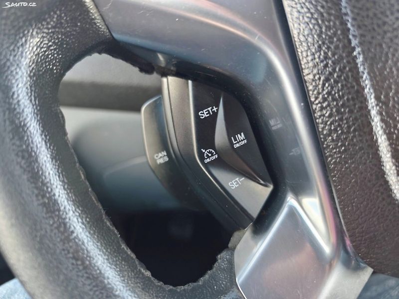 Ford Transit (2015) - fotka 22 z 35