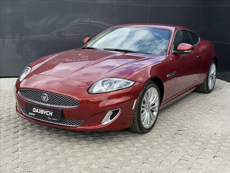 Jaguar XK 5,0 V8 283kW AT Coupe - fotka 2 z 43