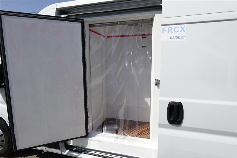 Fiat Ducato 2,3 JTD  L4H2 CHLAĎÁK DO 4°C K - fotka 20 z 36