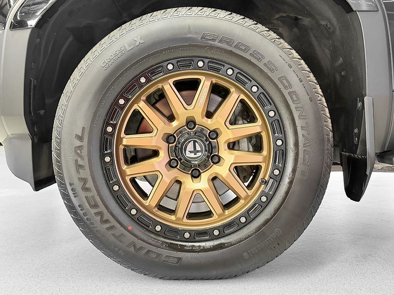 Toyota Land Cruiser 2.8L D-4D AWD J250 PRADO, PANO - fotka 9 z 33