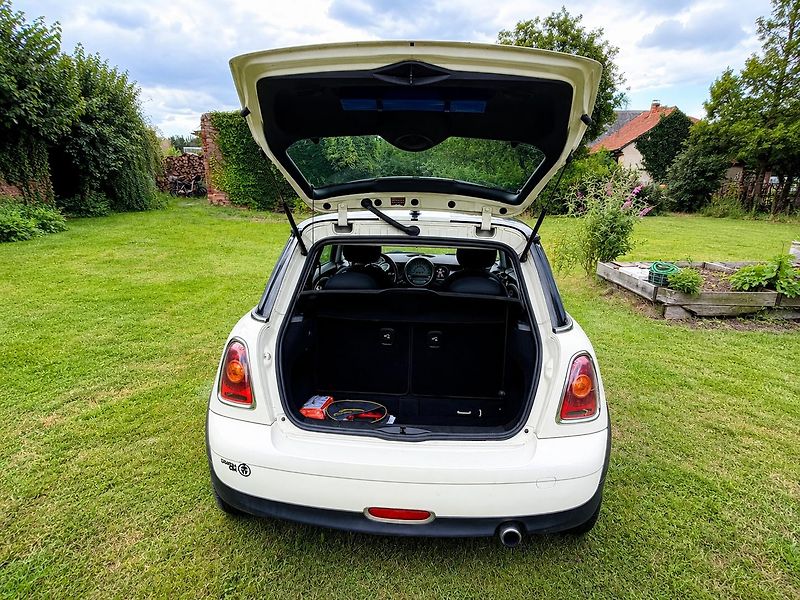 Mini Cooper (2008) 1,6  R56 - fotka 6 z 20
