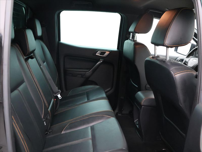 Ford Ranger 2,0 TDCi 156kW Aut. Wildtrak - fotka 13 z 30