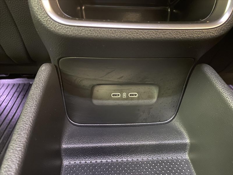 Škoda Octavia 1,5 TSI 85kW Top Selection DSG - fotka 19 z 30