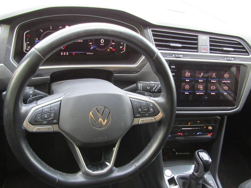Volkswagen Tiguan 2.0 TDI 147KW DSG 4MOTION - fotka 17 z 30