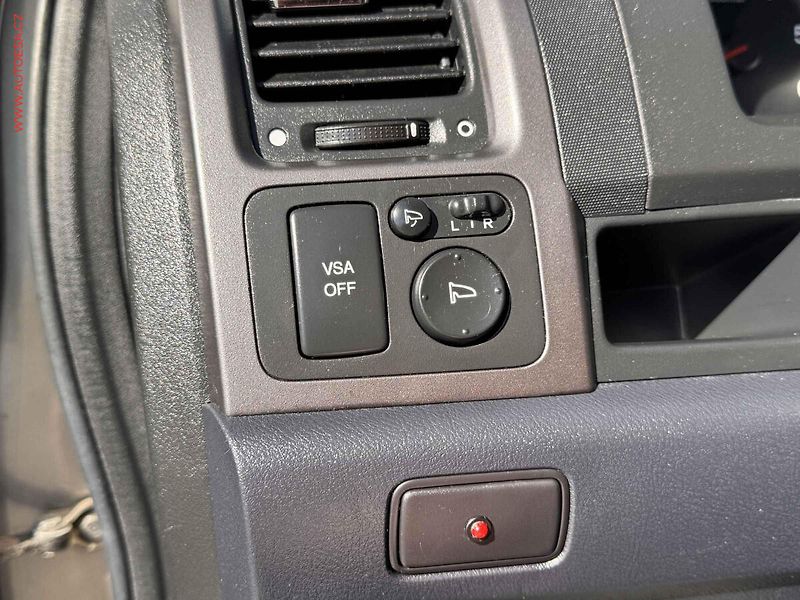 Honda CR-V (2008) 2.2i-CTDi 4x4, ČR, Panorama - fotka 12 z 16
