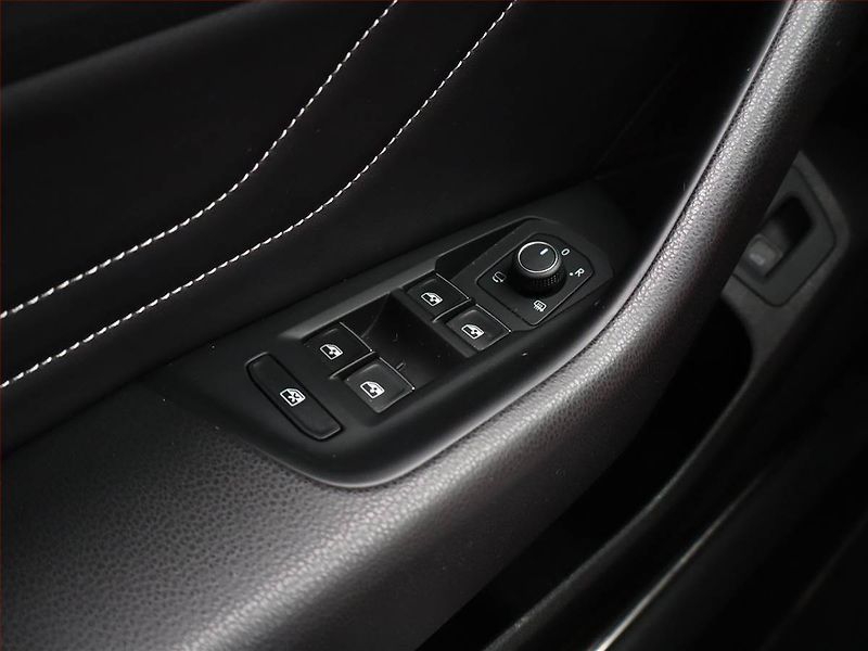 Volkswagen Arteon (2021) 2.0 TDI 4Motion - fotka 20 z 21