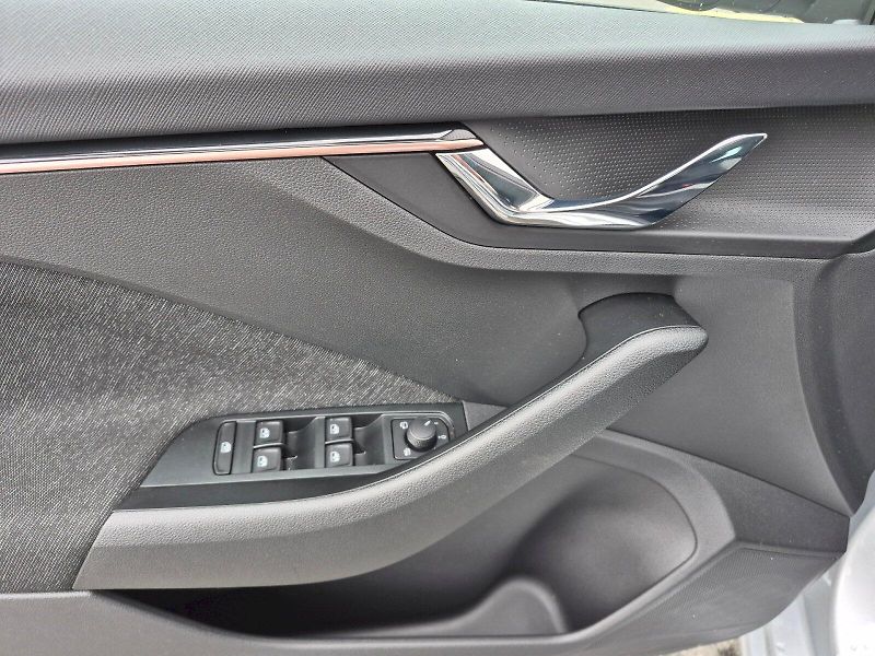 Škoda Scala (2025) Top Selection 1.0 TSI 85kW DSG - fotka 11 z 29