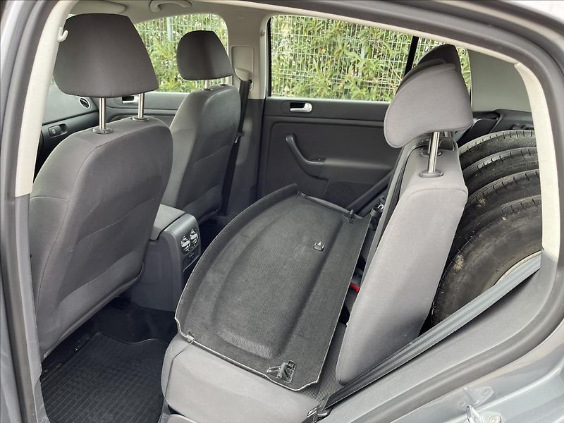 Volkswagen Golf Plus 1.4 i ROZVODY 2x KOLA STK 1/28 - fotka 12 z 36