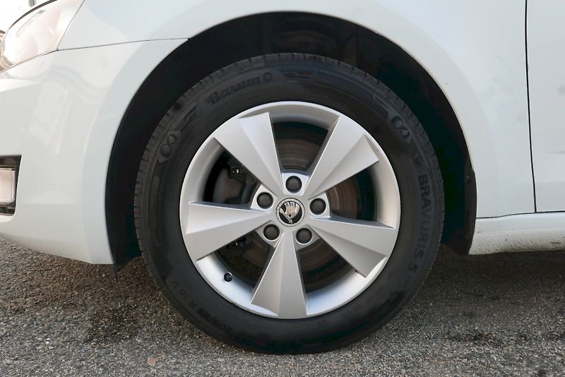 Škoda Octavia (2017) - fotka 25 z 28