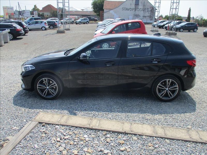 BMW Řada 1 1,5 118i,automat,servis,DPH,CZ - fotka 4 z 29