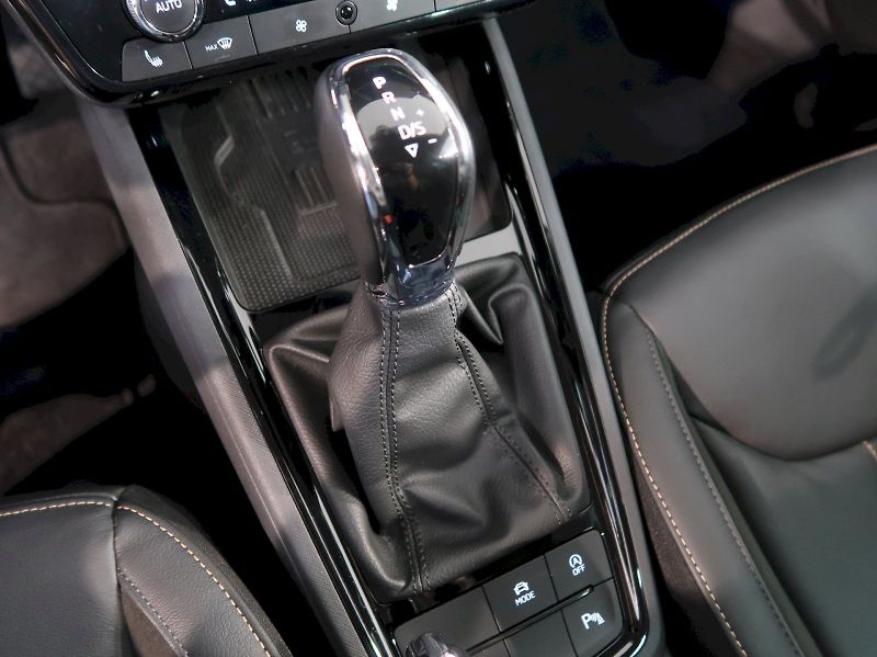 Škoda Kamiq (2025) TOP SELECTION 1.0TSI 85KW DSG - fotka 31 z 37