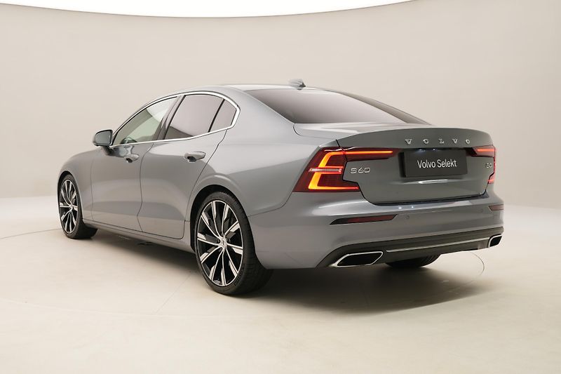 Volvo S60 B5 INSCRIPTION AUT REZERVACE - fotka 10 z 46