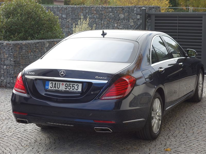 Mercedes-Benz Třídy S (2013) S500*4M*NOVÝ-MOTOR*TOP-SERVIS! - fotka 2 z 50