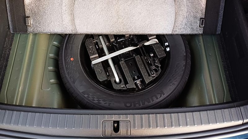 Škoda Octavia TDI 110kW DSG 4x4-1.maj-ČR-TZ- - fotka 16 z 50