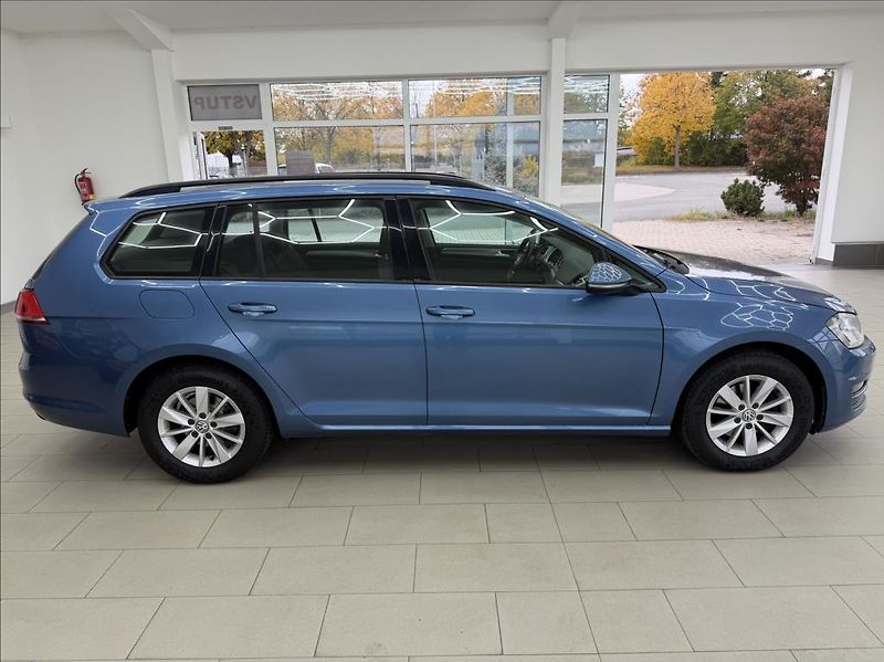Volkswagen Golf 1,4 TSI,Navigace,digiklima,TZ - fotka 4 z 30