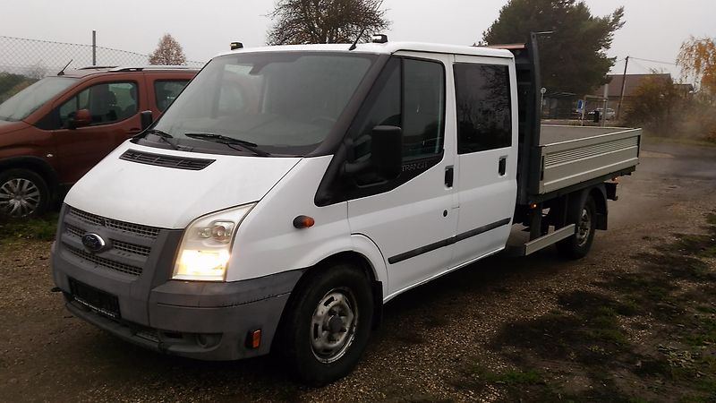 Ford Transit (2013) 2,2TDCI,92KW,4X4,7MÍST,TAŽNÝ - fotka 3 z 25