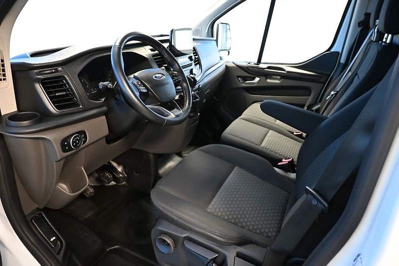 Ford Transit Custom (2021) 2.0 320 L1H1 96 KW Klima kamer - fotka 10 z 25