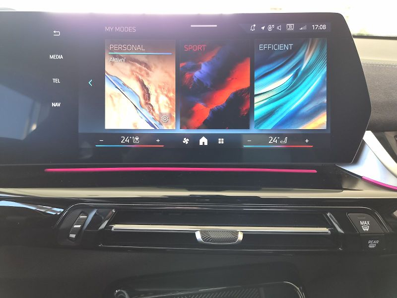 BMW X2 xDrive 20d - fotka 19 z 22