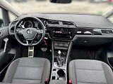 Volkswagen Touran (2017) 1.4 TSi 110kW DSG - náhled 25