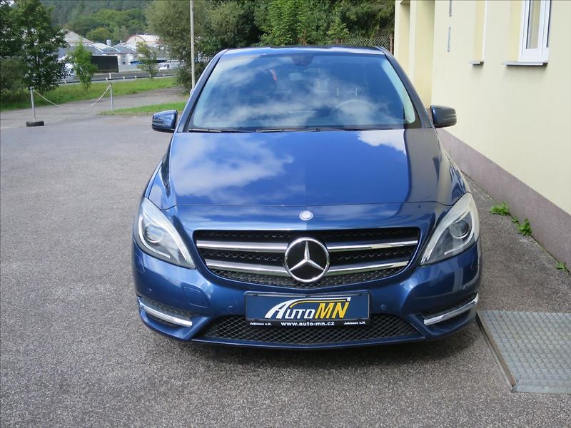 Mercedes-Benz Třídy B 1,6   200 - fotka 2 z 22