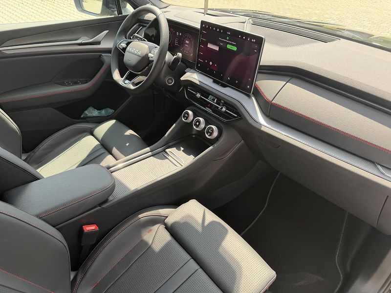 Škoda Kodiaq (2026) RS 2.0TSI 195kW 4X4 DCC NT TZ! - fotka 36 z 50