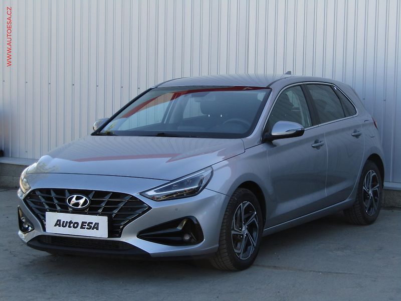 Hyundai i30 (2021) 1.0T-GDI, ČR, Smart, LED - fotka 3 z 20