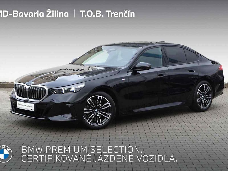 BMW Řada 5 - fotka 1 z 10