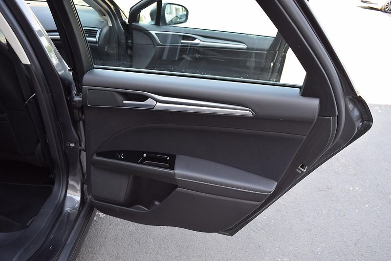 Ford Mondeo (2018) 2.0TDCI 110kw BUSINESS LED TAŽ - fotka 43 z 49