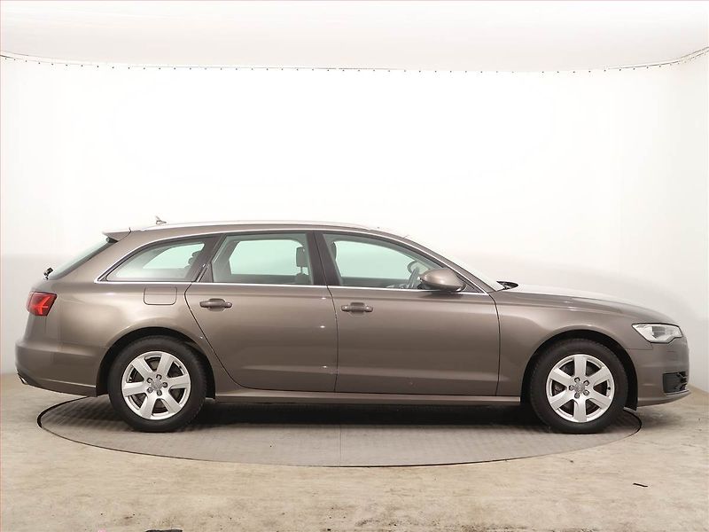 Audi A6 (2015) 3.0 TDI, 4X4, Automat, Navi - fotka 6 z 15